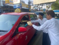 Milenial Sahabat Kadia Berbagi Ratusan Takjil Gratis
