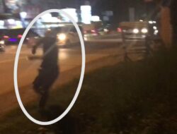 Takut Ditilang Polisi, Pria Kendari Lari Kocar Kacir Tinggalkan Motornya