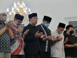 Keluarga Ridwan Kamil Gelar Takziah untuk Eril Ungkapan bela sungkawa mengalir dari sejumlah tokoh, pejabat, dan masyarakat