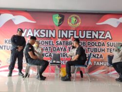 Ratusan Personel Brimob Polda Sultra Terima Vaksin Influenza