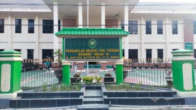Kasus Pelecehan Mahasiswa, Prof B Jalani Sidang Perdana di PN Kendari