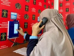 Tingkatkan Kualitas Pelayanan, Lapas Perempuan Kendari Buka Wartel Video Call