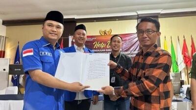 PAN Konawe Daftarkan Bacaleg ke KPU, Fachry Konggoasa Target 10 Kursi DPRD