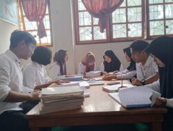 Puluhan Mahasiswa UT Kendari Menempuh Studi PKP di Dinas Perpustakaan Konawe