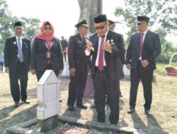 Pj Bupati Konawe Beri Bantuan Rehab Rumah untuk Veteran