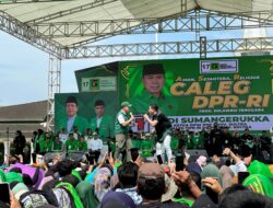 Penyanyi Dangdut Jebolan KDI Meriahkan Kampanye Akbar PPP di Kendari
