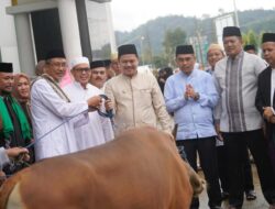 Bupati Koltim Shalat Idul Adha di Masjid Raya Rate-Rate