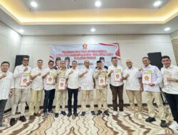DPD Gerindra Sultra Serahkan Rekom untuk 6 Bacakada, Ini Daftarnya