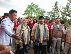 Yudhi – Nirna Resmi Daftar di KPU Kendari, Didampingi Enam Parpol Pengusung