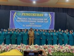 Dorong Pengembangan UMKM, Pj Bupati Konawe Kukuhkan TP-PKK