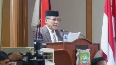 Sekwan DPRD Konut Umumkan Ketua dan Wakil Ketua DPRD Sementara