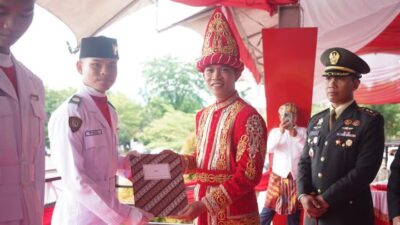 Meski Ada Efisiensi Anggaran, Bupati Konawe Utara Pastikan Beasiswa Konasara Tetap Lanjut