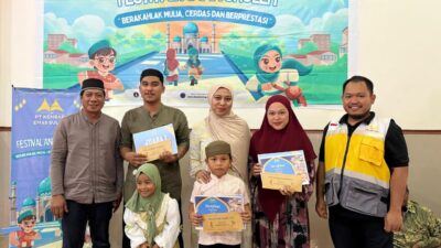 PT Kembar Emas Sultra Dekatkan Diri dengan Warga Lewat Festival Anak Sholeh