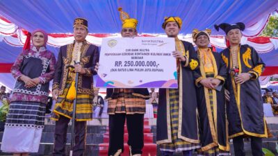 Dukung Ekonomi Lokal, Bank Sultra Hadirkan Gerobak Kuliner Modern bagi Pelaku UMKM Baubau