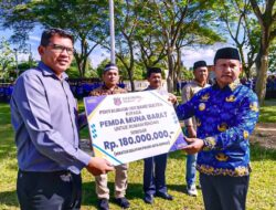 Sinergi untuk Umat, Bank Sultra Salurkan CSR Empat Tempat Ibadah di Muna Barat